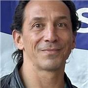 Profesor deportivo, actividades acuáticas, nutrición y entrenamientos personales.
